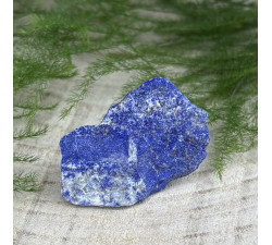 Lapis lazuli neopracovaný minerál