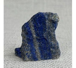 Lapis lazuli neopracovaný minerál